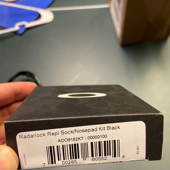 Oakley Radarlock Prizm Infield Sunglasses - Picture 7 of 8